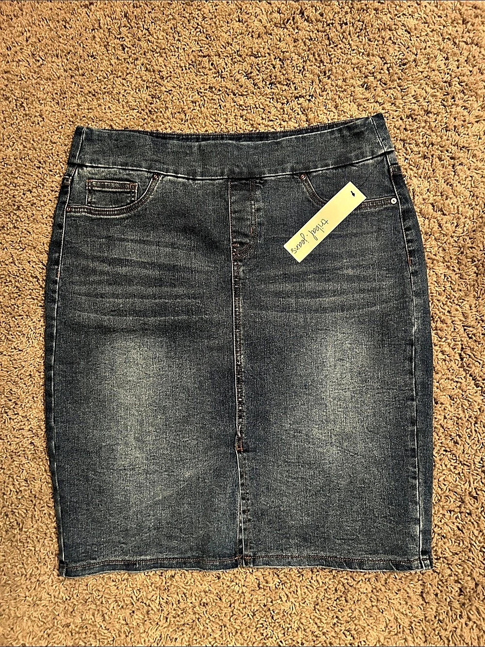 Tribal Denim Pencil Skirt in Gray Size 12 NWT